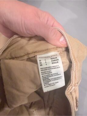 American Eagle Outfitters Women’s Khaki/Tan Chino Pants